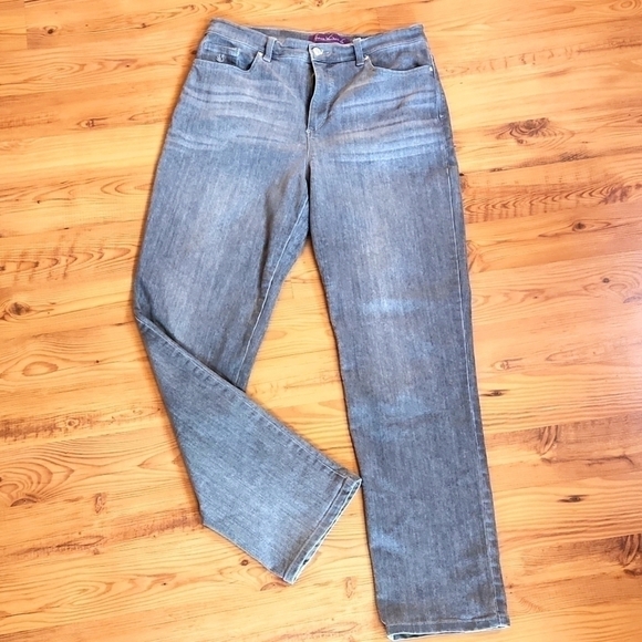 COPY - Gloria Vanderbilt jeans - Picture 1 of 9